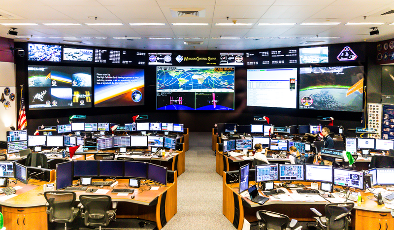Mission Control, waiting for the ISS to come in range.